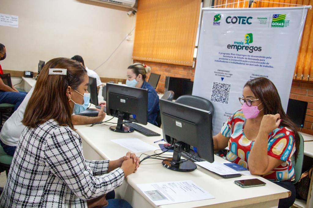 Imagem Ilustrando a Notícia: Goiás realiza feirão de empregos com 3 mil vagas para Região Metropolitana de Goiânia