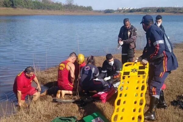 Imagem Ilustrando a Notícia: Jovem de 16 anos morre afogado no Lago Corumbá, em Caldas Novas