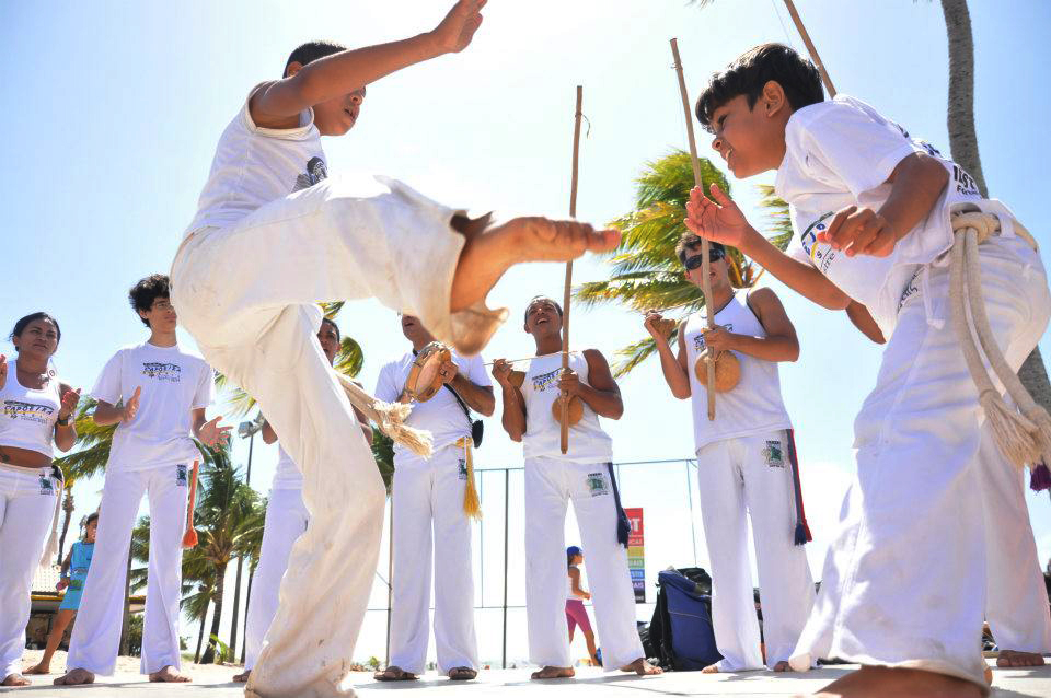 Imagem Ilustrando a Notícia: Capoeira foi enraizada na história e cultura brasileira