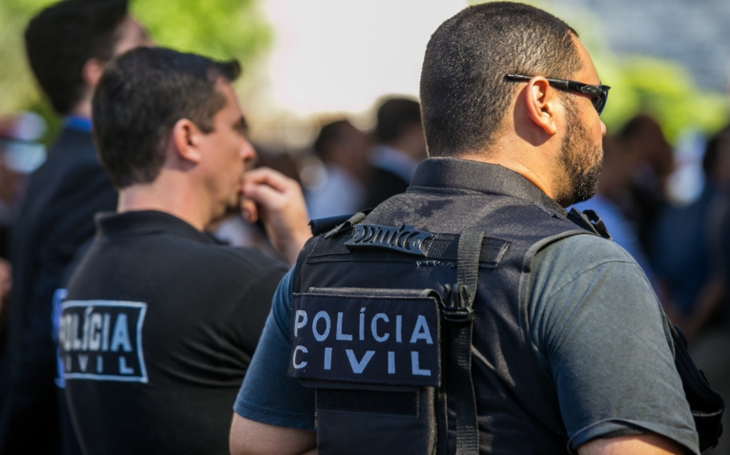 Imagem Ilustrando a Notícia: Goiás lança concursos públicos com 864 vagas para Polícia Civil e salários de até R$ 23 mil