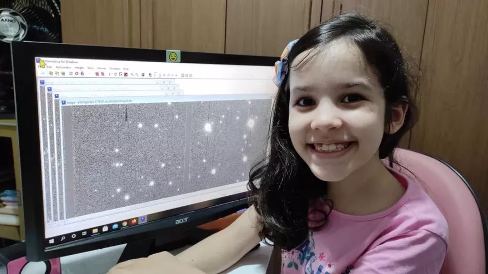 Imagem Ilustrando a Notícia: Caçadora de asteroides: Saiba quem é a brasileira de 9 anos eleita uma das 100 crianças prodígio do mundo