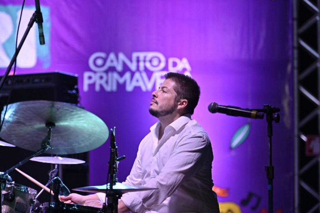Imagem Ilustrando a Notícia: MPB, Jazz e maracatu embalam palcos de Pirenópolis no 2º dia de Canto da Primavera