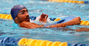 Imagem Ilustrando a Notícia: CENG traz atleta olímpico para ministrar clínica de natação à equipe do clube