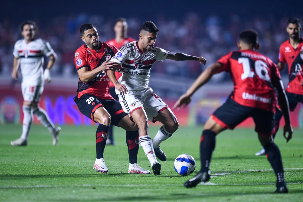 São Paulo faz 2x0, mas perde nos pênaltis na decisão da Copa Paulista  Feminina