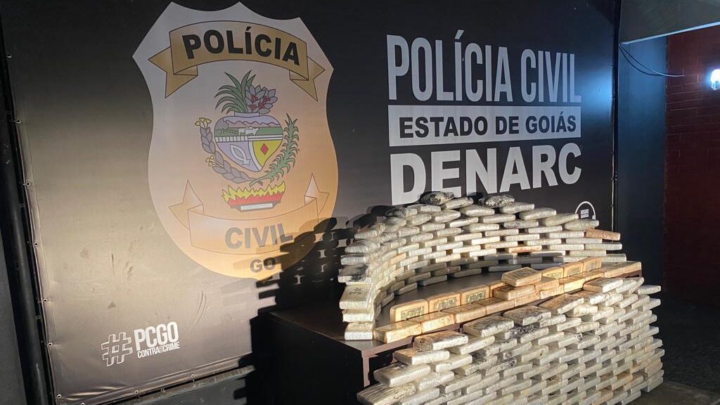Imagem Ilustrando a Notícia: Polícia Civil apreende 280 kg de cocaína com valor estimado em R$ 14 milhões, em Vianópolis
