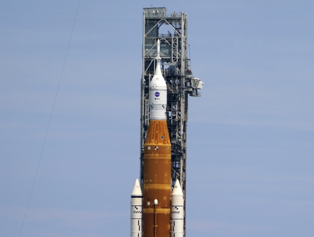 Imagem Ilustrando a Notícia: Nasa adia pela segunda vez lançamento de foguete à Lua