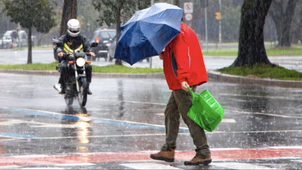 Imagem Ilustrando a Notícia: Frente fria trazem chuvas isoladas em Goiás; veja previsão para os próximos dias