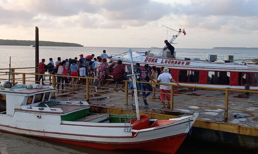 Imagem Ilustrando a Notícia: Polícia Civil continua buscas por responsáveis pelo naufrágio em Belém