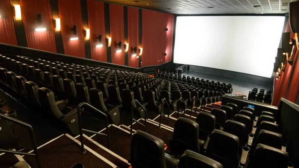 Imagem Ilustrando a Notícia: Cinemas brasileiros atingem recorde de público após ingressos a R$10
