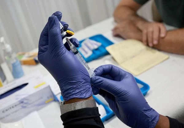 Imagem Ilustrando a Notícia: Primeiro lote de vacina contra varíola dos macacos chega ao Brasil