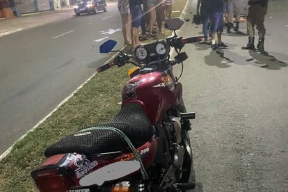Imagem Ilustrando a Notícia: Motorista embriagado atropela ciclista, tenta fugir do local e é preso em Jaraguá