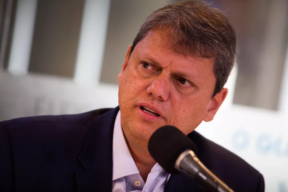 Imagem Ilustrando a Notícia: Tarcísio de Freitas é eleito governador de São Paulo