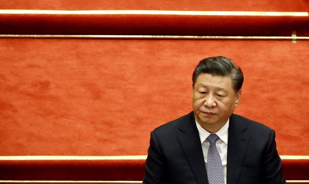 Imagem Ilustrando a Notícia: Xi Jiping é reeleito líder da China pelos próximos cinco anos
