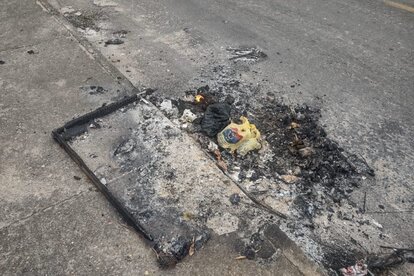 Imagem Ilustrando a Notícia: Homem é preso por incendiar roupas e objetos pessoais da ex-mulher, em Aparecida de Goiânia