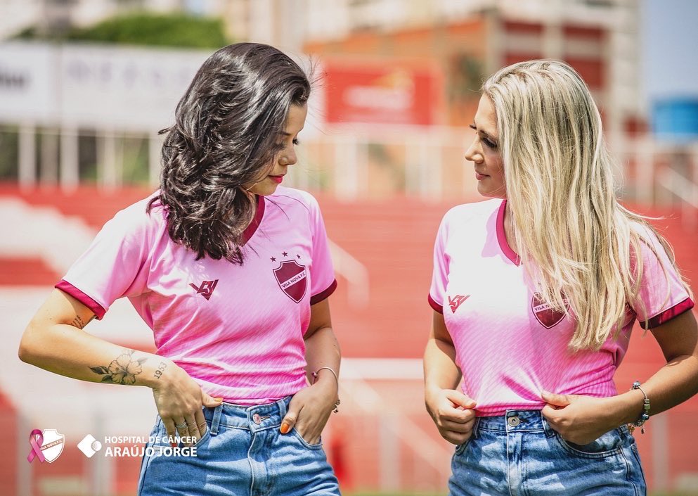 Imagem Ilustrando a Notícia: Vila Nova e ACCG lançam camisa em alusão ao Outubro Rosa