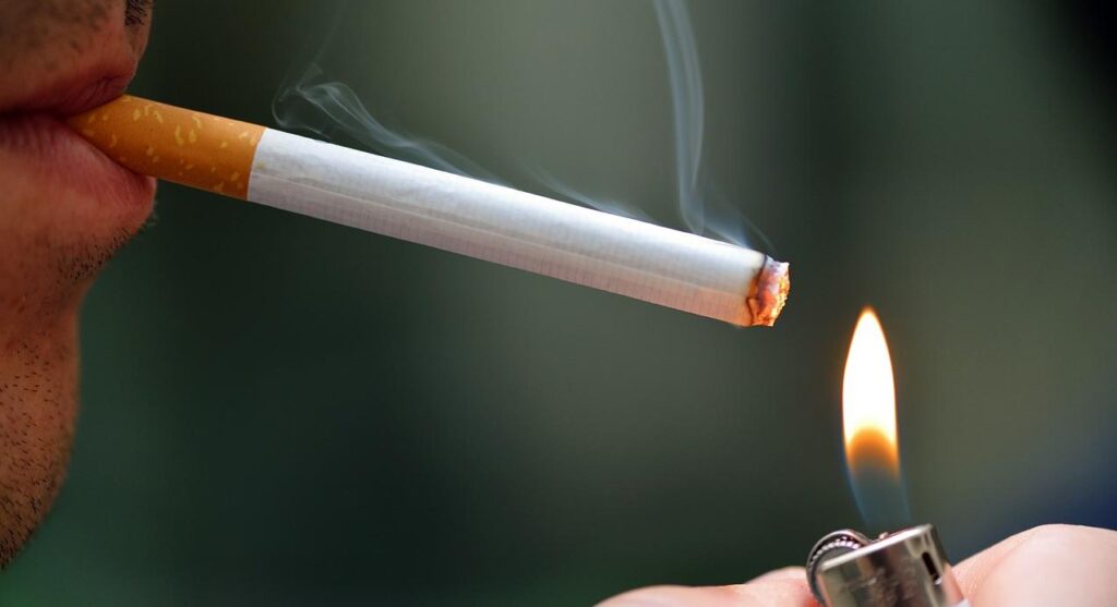 Imagem Ilustrando a Notícia: Mais da metade dos cigarros consumidos em Goiás tem origem do contrabando