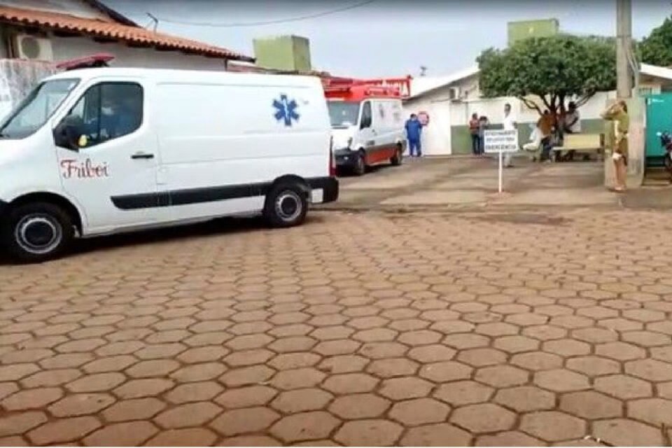 Imagem Ilustrando a Notícia: Mozarlândia: vazamento de amônia em frigorífico faz funcionários passarem mal