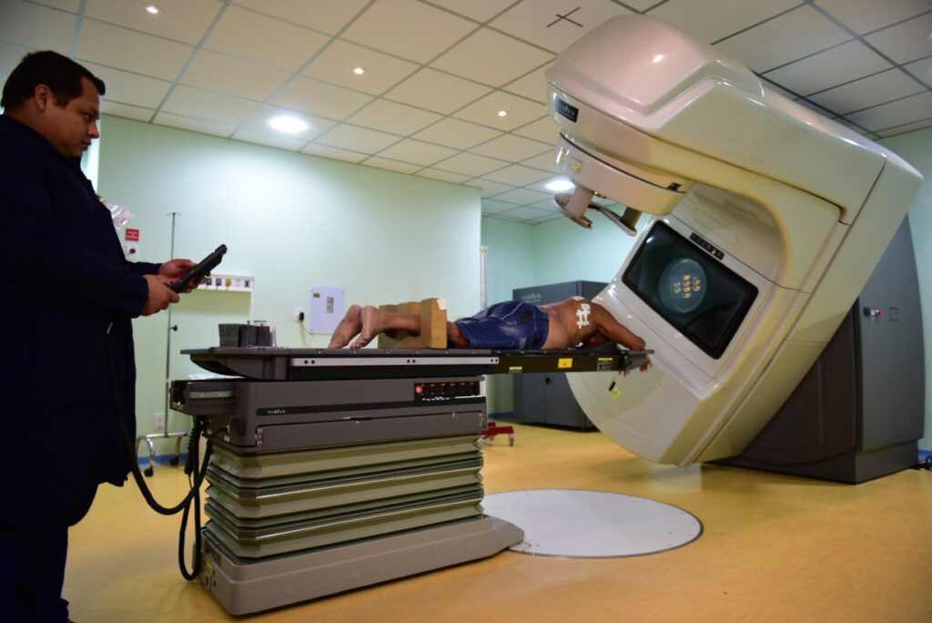 Imagem Ilustrando a Notícia: Sessões de radioterapia são reduzida em novo tratamento para câncer de próstata