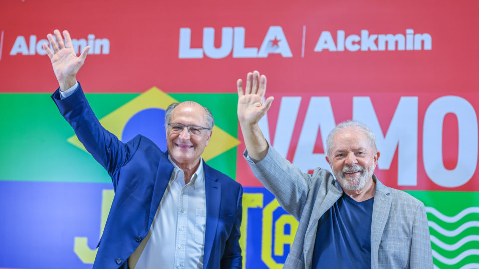 Imagem Ilustrando a Notícia: Alckmin coordenará equipe de transição de Lula