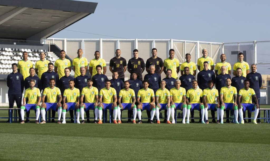 Imagem Ilustrando a Notícia: Copa do Mundo: Brasil encerra semana de treinamentos em Turim