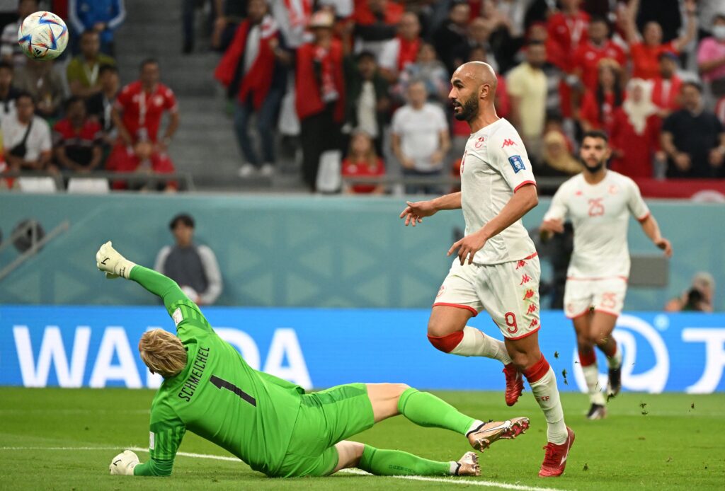 Imagem Ilustrando a Notícia: Dinamarca e Tunísia protagonizam o primeiro 0 a 0 da Copa do Catar