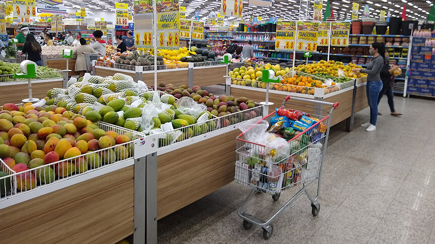 Imagem Ilustrando a Notícia: Hortifruti em mercados de Goiânia tem variação de preços de até 182%, aponta Procon