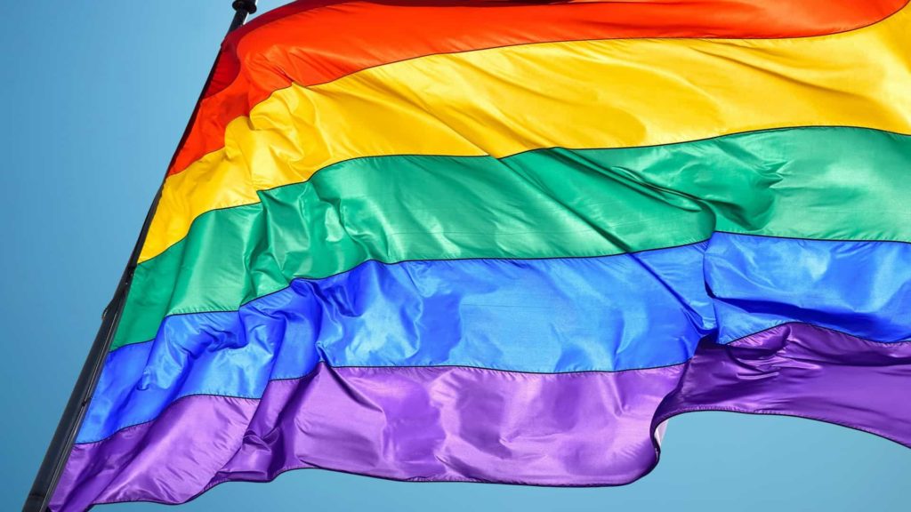 Imagem Ilustrando a Notícia: Parlamento da Rússia aprova lei que proíbe “propaganda LGBTQIA+” entre adultos