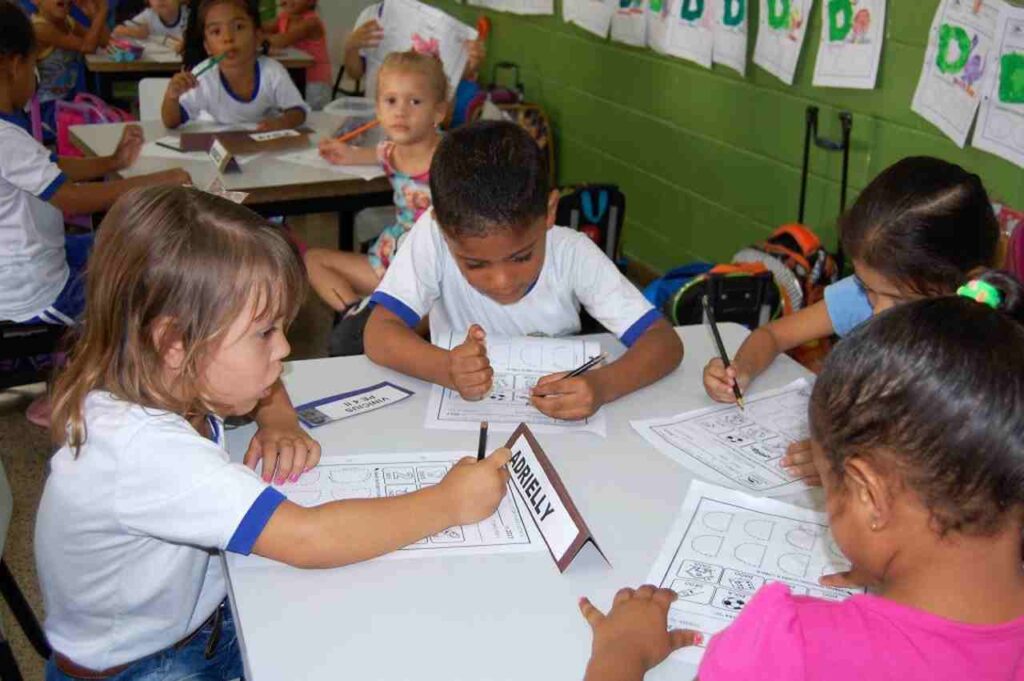 Imagem Ilustrando a Notícia: Goiânia inicia renovação de matrículas para estudantes veteranos, nesta quarta-feira