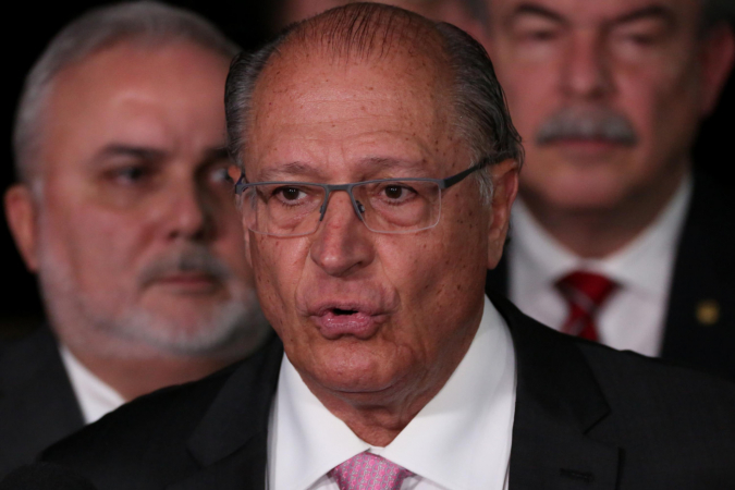 Imagem Ilustrando a Notícia: Alckmin diz que conversa com equipe de Bolsonaro foi proveitosa e objetiva