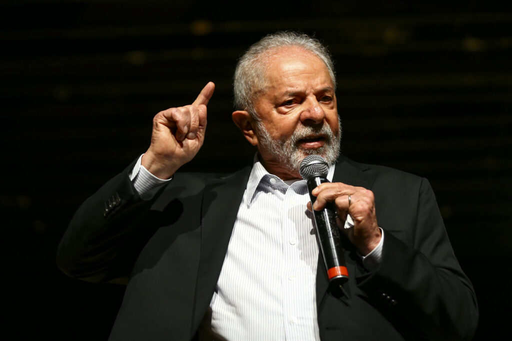 Imagem Ilustrando a Notícia: Lula convida União Brasil para integrar base de seu governo