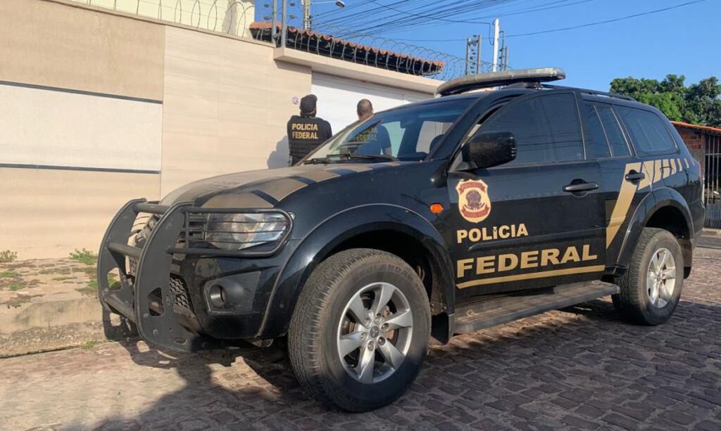 Imagem Ilustrando a Notícia: Anvisa e PF fazem operação contra remédios falsificados em Goiás e outros três estados