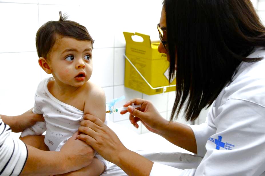 Imagem Ilustrando a Notícia: Aparecida inicia vacinação contra covid-19 em crianças a partir de 6 meses