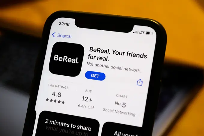 Imagem Ilustrando a Notícia: BeReal é eleito app do ano para iPhone