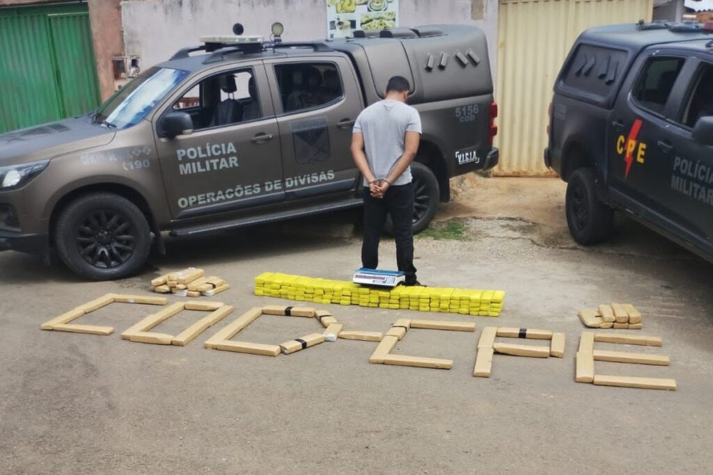 Imagem Ilustrando a Notícia: PM apreende 125kg de maconha e prende suspeito de tráfico em Goiânia