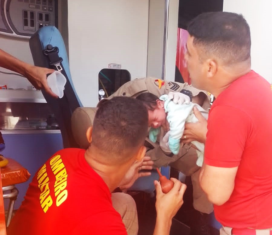 Imagem Ilustrando a Notícia: Bebê de 10 dias se engasga e é salva pelos bombeiros em Pirenópolis