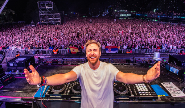 Imagem Ilustrando a Notícia: Após seis anos, David Guetta retorna ao Brasil para realizar três shows