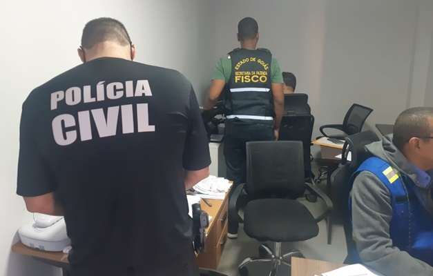 Imagem Ilustrando a Notícia: Polícia Civil prende quatro suspeitos de sonegar mais de R$ 100 milhões em Goiás