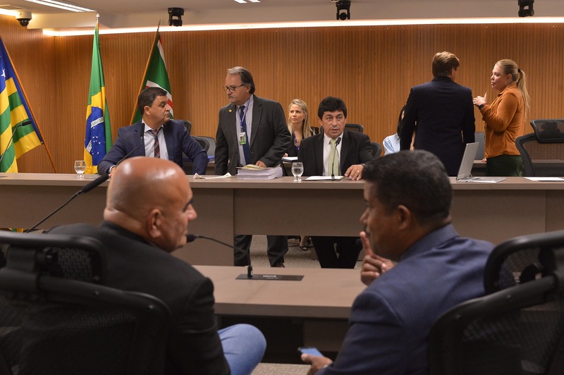 Imagem Ilustrando a Notícia: Assembleia define cronograma do orçamento de Goiás em 2023