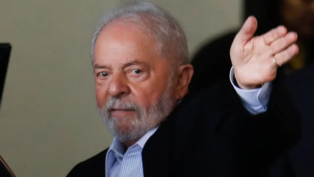 Imagem Ilustrando a Notícia: Lula decreta intervenção federal no Distrito Federal