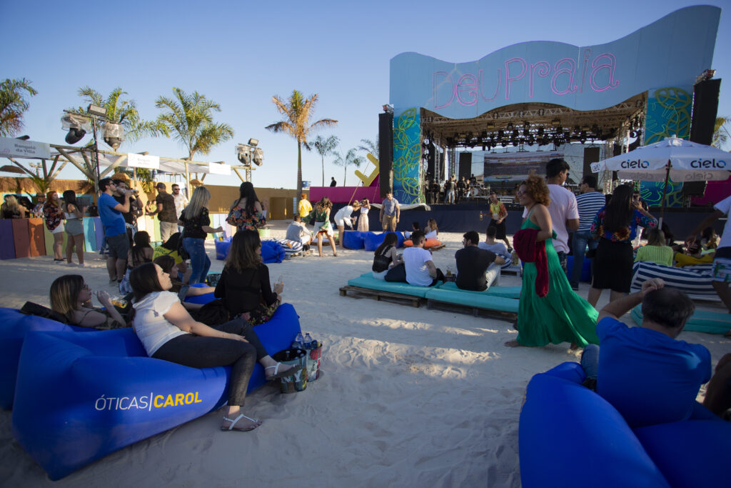 Imagem Ilustrando a Notícia: Deu Praia edição verão reúne esporte e música em Goiânia