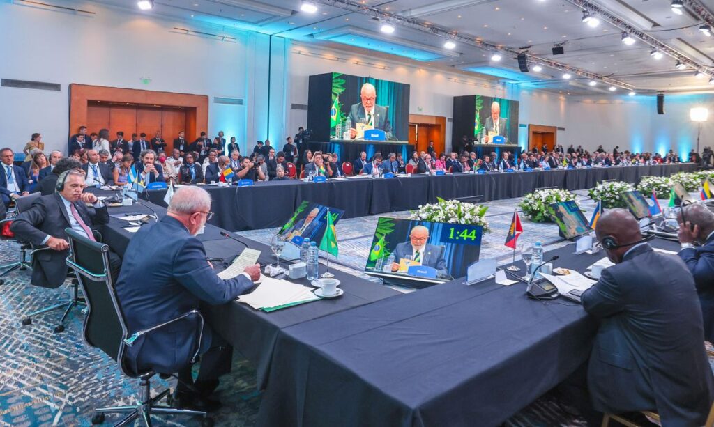 Imagem Ilustrando a Notícia: “Países da região devem liderar preservação da Amazônia”, diz Lula