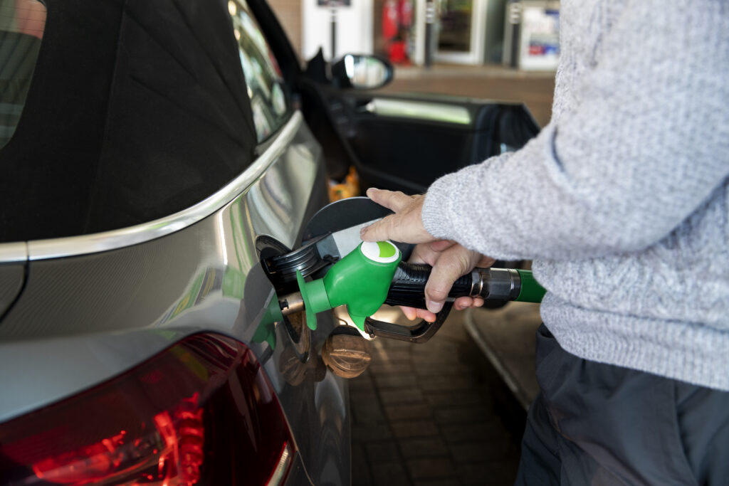 Imagem Ilustrando a Notícia: Preço do etanol cai em 13 estados e no Distrito Federal na semana, aponta ANP