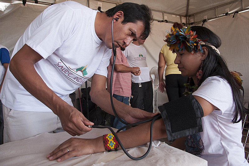 Imagem Ilustrando a Notícia: Saúde pretende adiantar recrutamento de médicos para território Yanomami