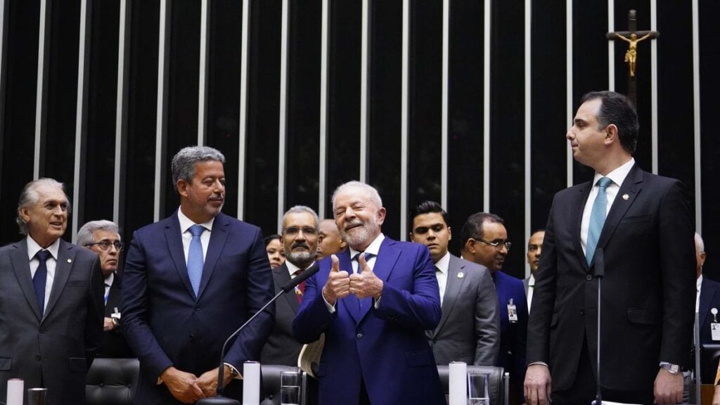 Imagem Ilustrando a Notícia: Democracia foi a grande vitoriosa, diz Lula em discurso de posse