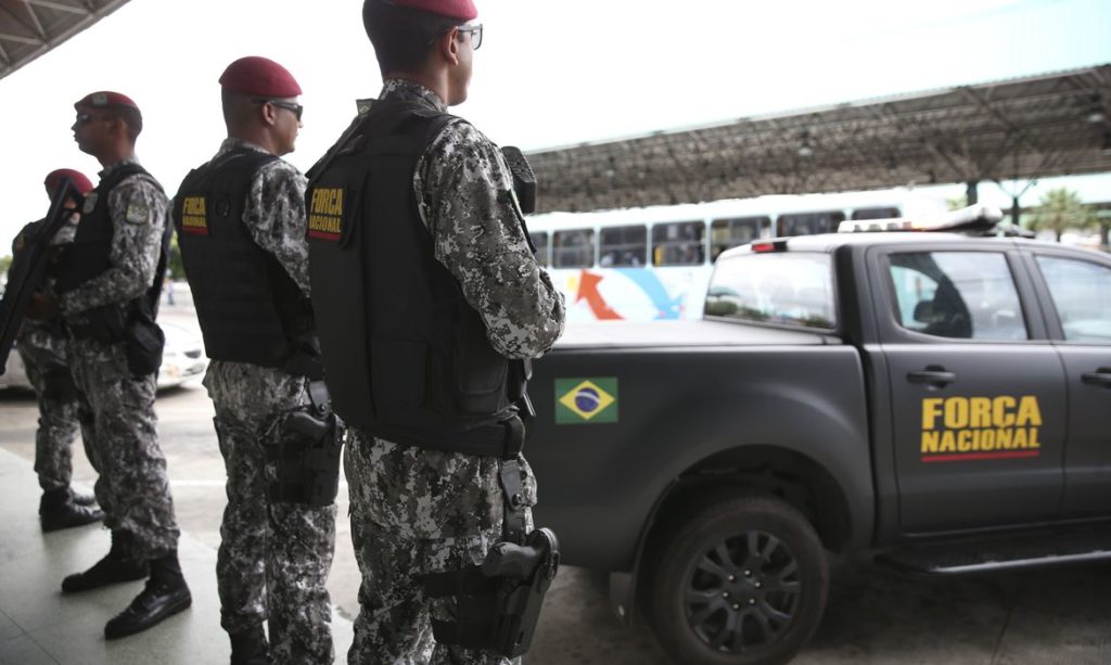 Imagem Ilustrando a Notícia: PMs de Goiás e de outros sete Estados se integram à Força Nacional para intervenção federal no DF