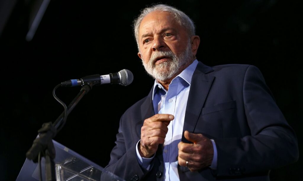 Imagem Ilustrando a Notícia: Lula retira 18 indicações feitas por Bolsonaro para cargos da Administração Pública Federal