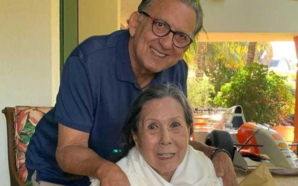 Imagem Ilustrando a Notícia: Mãe de Galvão Bueno morre aos 93 anos