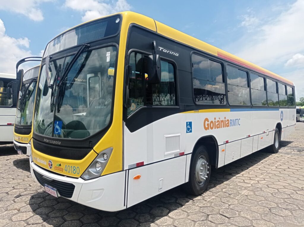 Imagem Ilustrando a Notícia: Transporte coletivo de Goiânia ganha 20 novos veículos ainda este mês