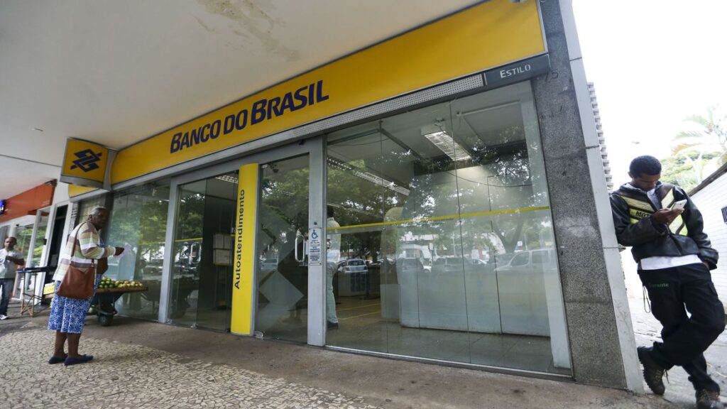 Imagem Ilustrando a Notícia: Inscrições para concurso do Banco do Brasil se encerram nesta semana
