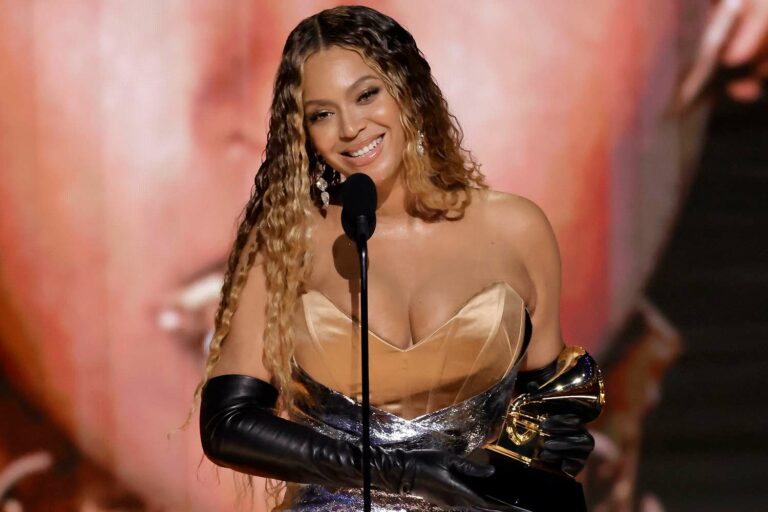 Imagem Ilustrando a Notícia: Beyoncé se torna a artista mais premiada na história do Grammy